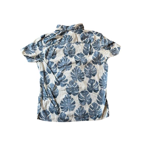 American Eagle Short Sleeve shirt, Hawaiian Floral print; Medium - Picture 2 of 7